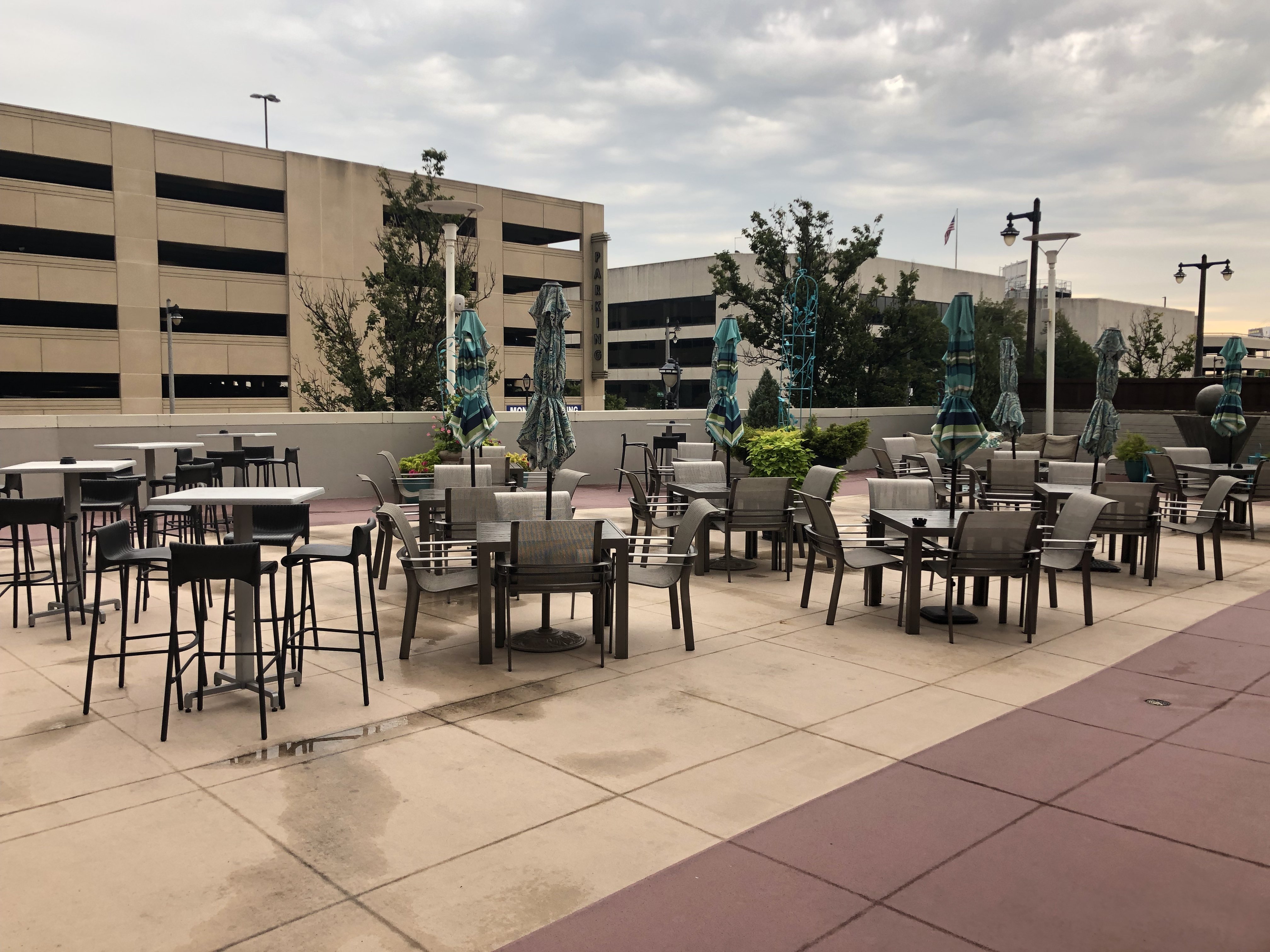 DoubleTree by Hilton Hotel Milwaukee Downtown photo