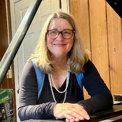 Chicago Elegant Piano