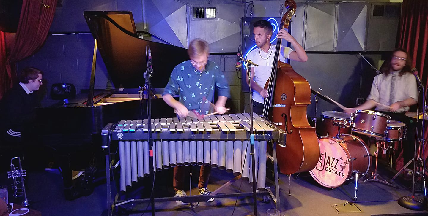 Yanni Chudnow Trio photo