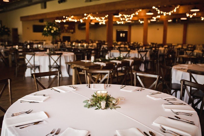 Vennebu Hill | Wedding Barn & Event Venue cover picture