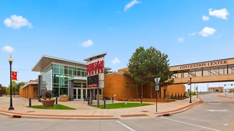 Oshkosh Weddings & Convention Center cover picture
