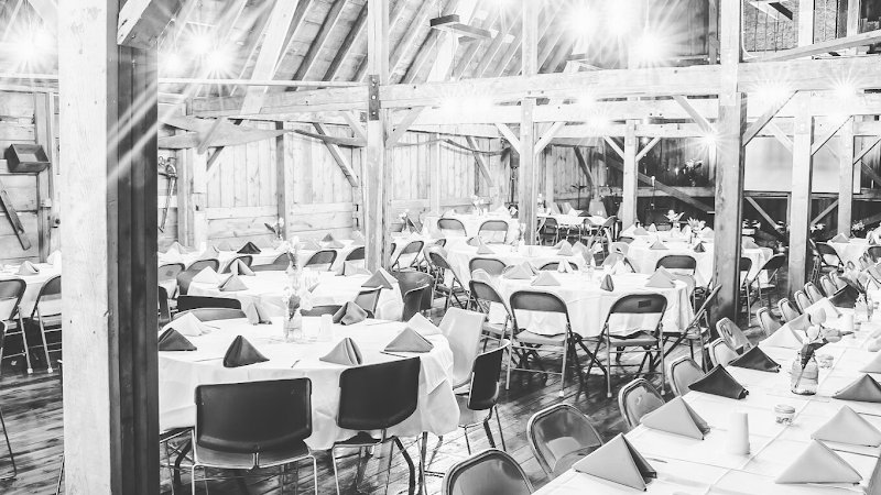 OakVue Farm and Events cover picture