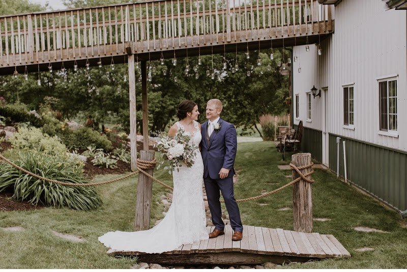 Two Lakes Barn cover picture