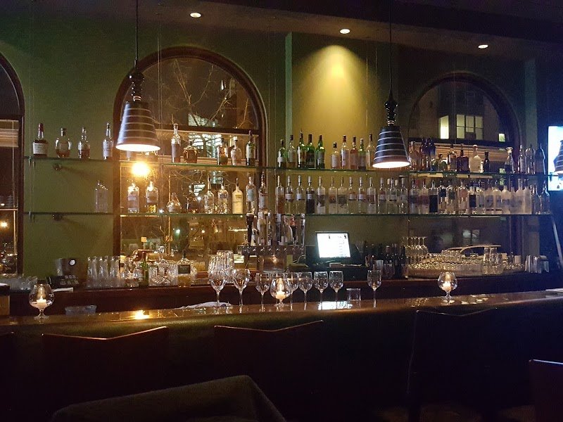 The Knick cover picture