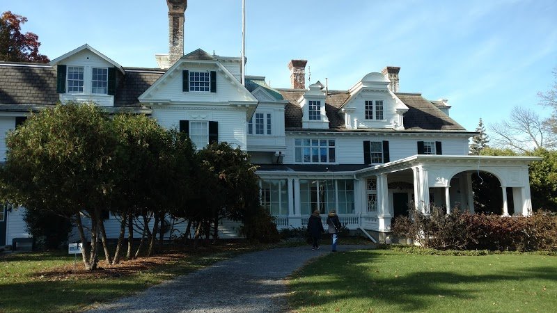 The Wadsworth Homestead cover picture