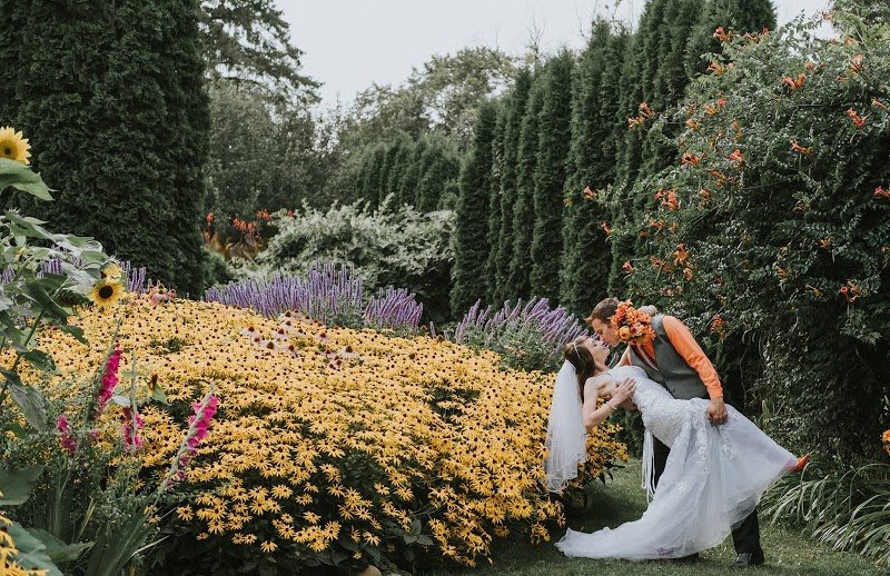 The Gardens Wedding Center cover picture