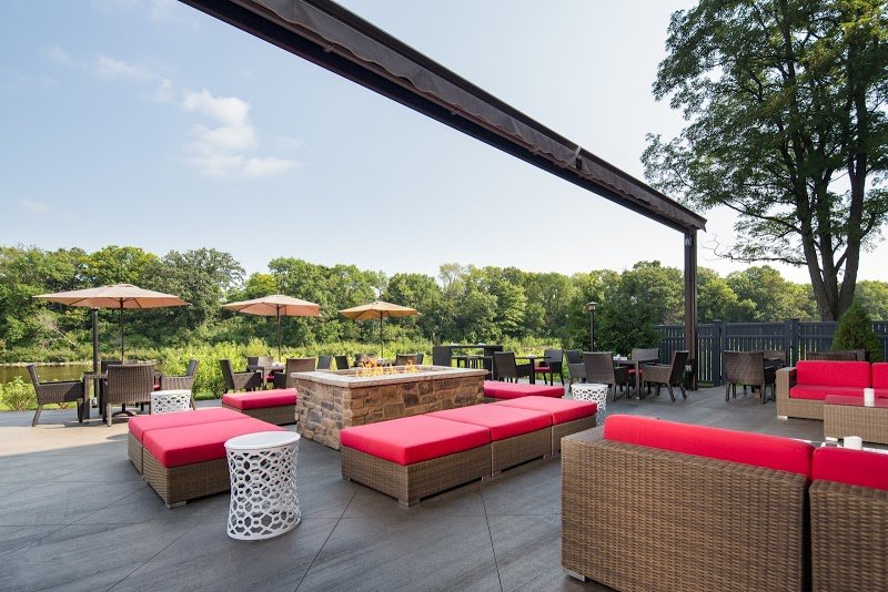 Holiday Inn Milwaukee Riverfront cover picture